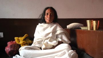 माइली राईलाई नुवाकोट–काठमाडौं पत्रकार समाजको पहलमा ३ लाख आर्थिक सहयोग 